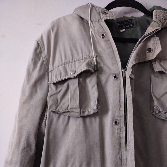 Vintage Quilt Lined Utility Coat, Size Small - Picture 8 of 13